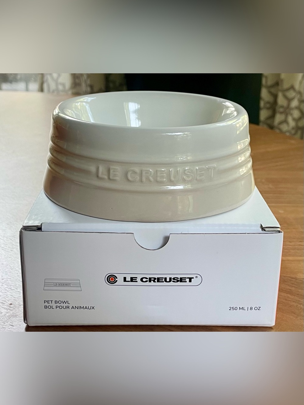 Le Creuset 8 oz Meringue Dog Cat Pet Bowl